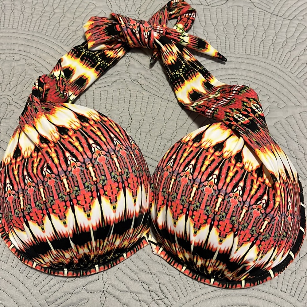 🎈Venus swim Bikini 🆕with out tag 🏷️